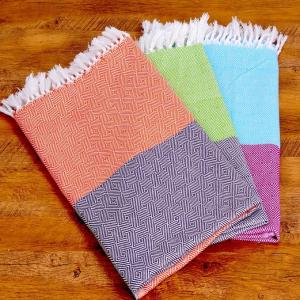 CRAZYWEAVES Premium Diamond Pink and Yellow Cotton Bath Towel